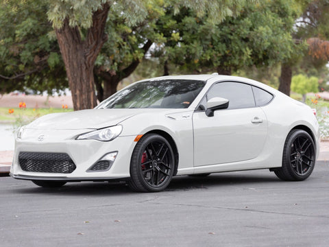 FR-S 2013 - 2016