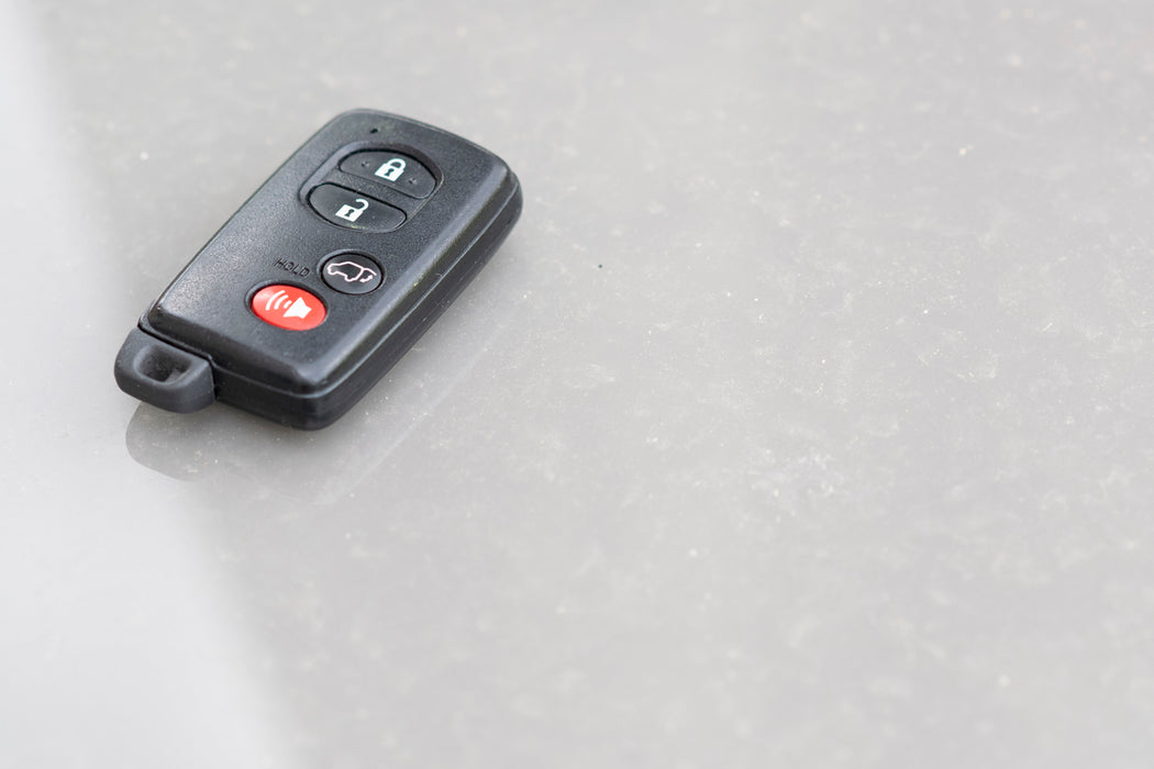 YMD2 - 4 Button Titanium Banded Toyota Keyless Start Remote Kit